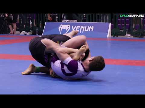 Andy Murasaki Gets Stuck in DEEP Triangle but Still Wins!