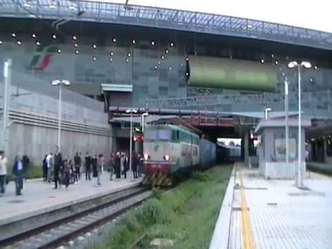 E655.188 sul TCS 59004 Bicocca - Milano Smistamento in transito, in ritardo, a Roma Tiburtina