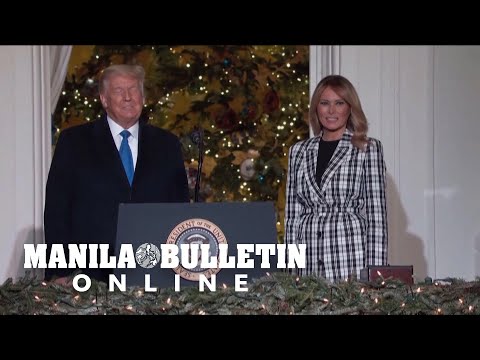 Melania Trump lights up the national Christmas tree at the White House