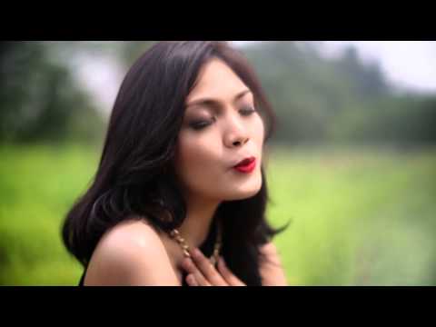 Sabina Karina - Cinta Sesaat Official Music Video