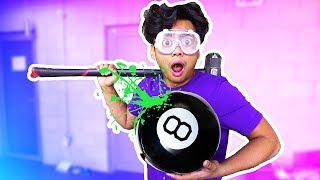 WHAT&#39;S INSIDE A GIANT MAGIC 8 BALL?!