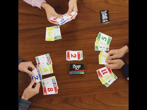 Mattel PHASE 10 - sutampančių kortų žaidimas video