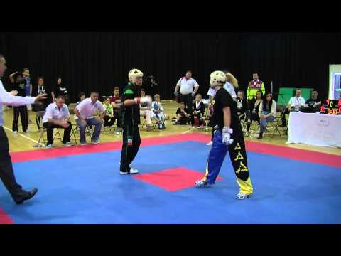 Charlie Maddock v Gwen O'Reilly White Tiger Challenge 2013