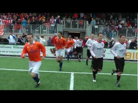 vv Brielle promoveert naar 2e klasse, seizoen 2011-2012