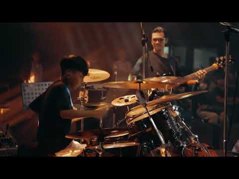 Stratus - Rasta Drums Solo