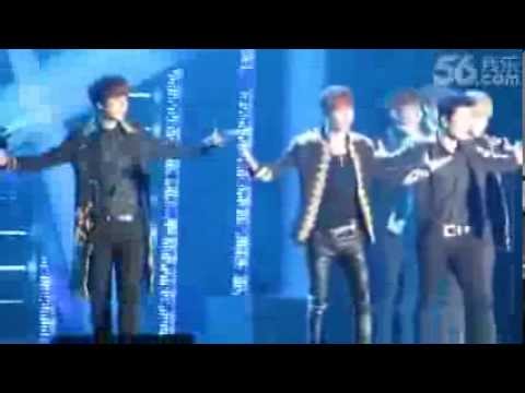 131019 SMTOWN Super Junior-SuperMan