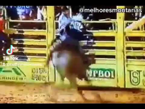ROMILDO MONTEIRO FÉLIX X PÓ DA ESTRADA - RODEIO DE NOVO HORIZONTE 2002