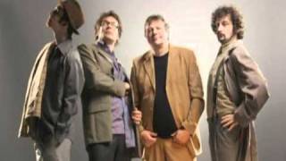 Kispál és a Borz - Előre Illéri