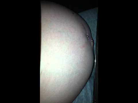 Bebis rör sig i magen!