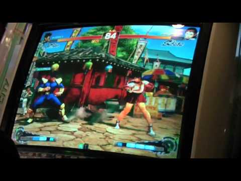 Game Galaxy SSF4AE 1/29/11 GRAND FINALS SET 1 GAME 1 - Negro Justice (DI) vs. Jacob Sparks (SAK)