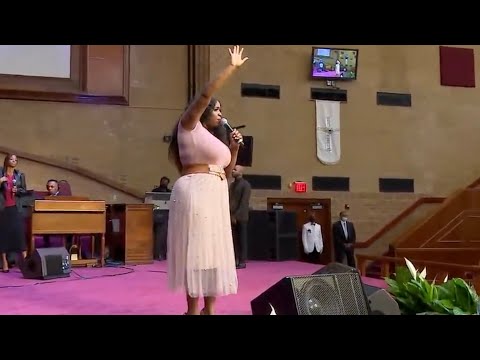 Samantha Howard - "I Am"