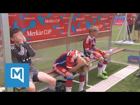FC Bayern beim Merkur CUP 2015: Rekordsieger scheitert in der Vorrunde