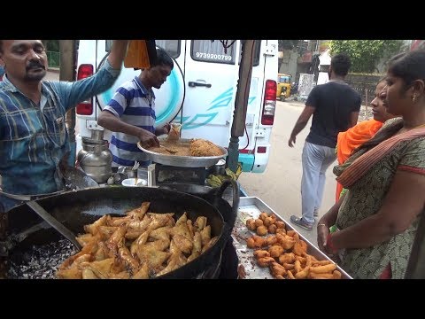 Chennai Snacks 4 Piece @10 rs|Aloo Bajj / Onion Bonda /Bread Bajji /Chilli Bajji |Indian Street Food Video