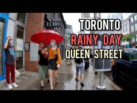 Toronto Rainy Day Queen Street July 2021 Canada