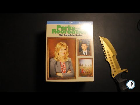 Parks and Recreation The Complete Series Blu Ray Unboxing
