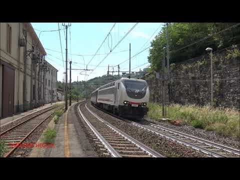 LA STROMBAZZATA DELL' INTERCITI NOTTE IN TRANSITO A MIGNANEGO  (GE) SAB. 12 - 6 - 2021.