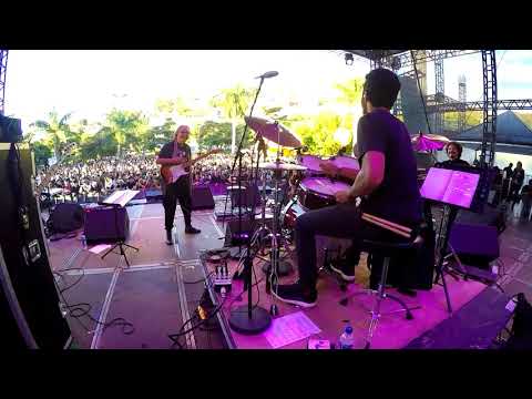 SOLO - SHOW COM SERGIO DIAS