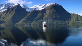 Experiencing Hjørundfjorden in Norway