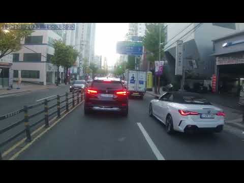 Jeonpo dong escrito Haeundae Ida e volta Vista -Busan-Coreia do Sul 18/11/2023 NORM0019