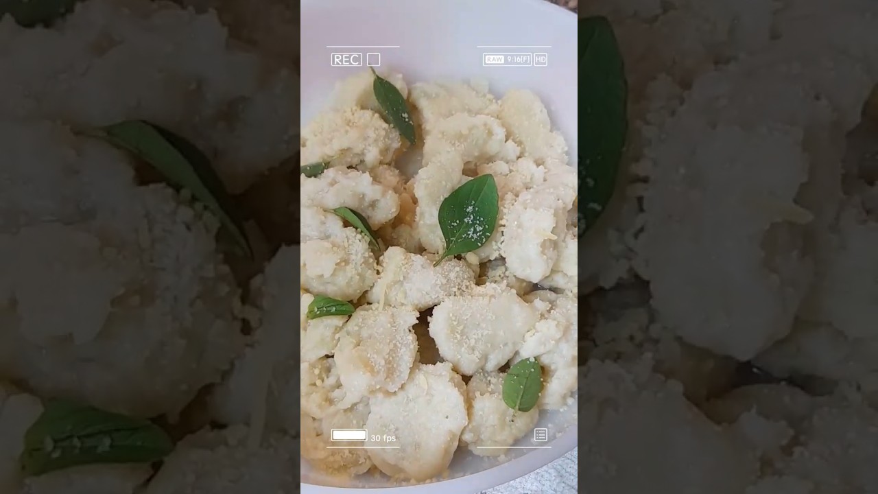 Como fazer nhoque de farinha de trigo - APENAS 3 INGREDIENTES #nhoque #nhoquedefarinha #shorts