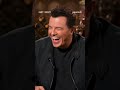 Kevin just tried to ‘Don Cheadle’ Seth MacFarlane #HartToHeart #KevinHart #SethMacFarlane #Shorts
