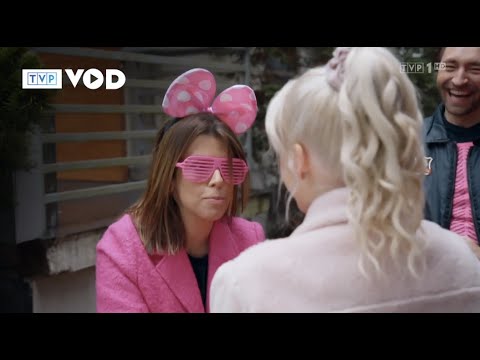 „Na sygnale" – Różowa brygada – scena z odc.350