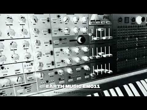 Felix R - Resonance Spectroscope [EARTH MUSIC EM011]