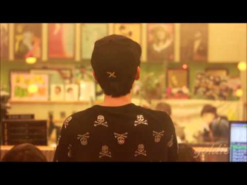 121105 Eunhyuk at Sukira :)