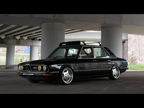 BMW e12 525 stance | Fittedlow