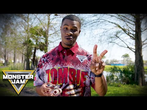 Driver VS Toy: Bari Musawwir - Zombie | Monster Jam