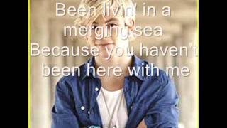 Ross lynch (Austin Moon) &quot;Chasin&#39; the beat of my heart&quot; (Letra)