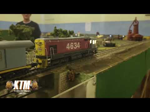 NZR Trains - Napier Model Railway Club Layout.