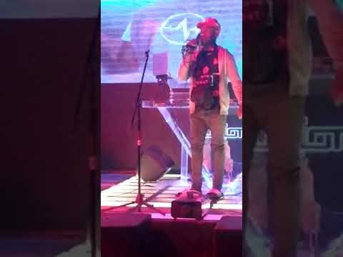 Ambom Lewa Live (Minus one performance)