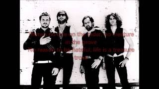 Peace of Mind - The Killers (lyrics)