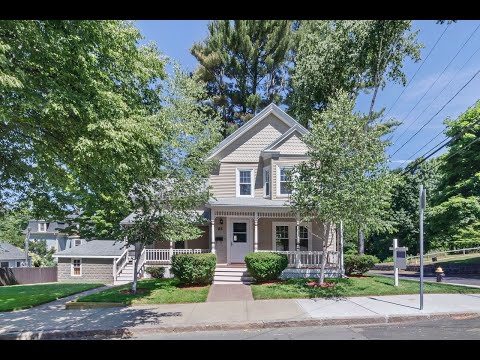 86 Highland St, Hyde Park, MA