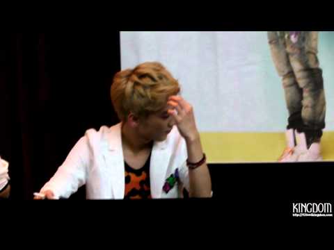 120821 Gangnam Fan Signing (Chunji)