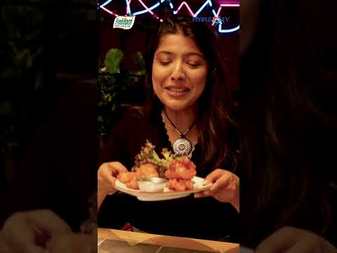 Ankita Sinha Youtube Shorts Best Juicy Lucy Burger in Hyderabad