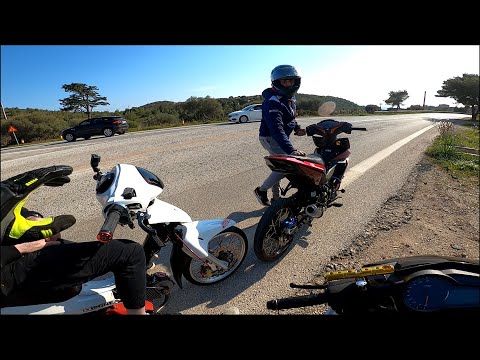 Λ Υ Σ Α Ξ Α Μ Ε  !!