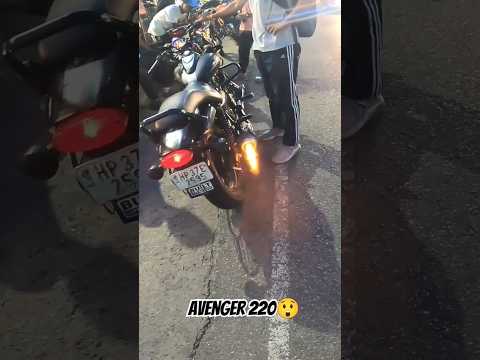Avenger 220 Backfire 😲.                   #bajaj #avengers #india #backfires