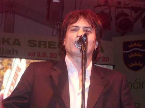 Vlado Kalember - Tuga ima oci plave