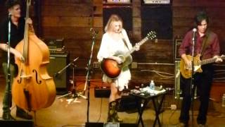 Elizabeth Cook-Columbus Stockade Blues-Knuckleheads Saloon-KC MO-5 30 2012