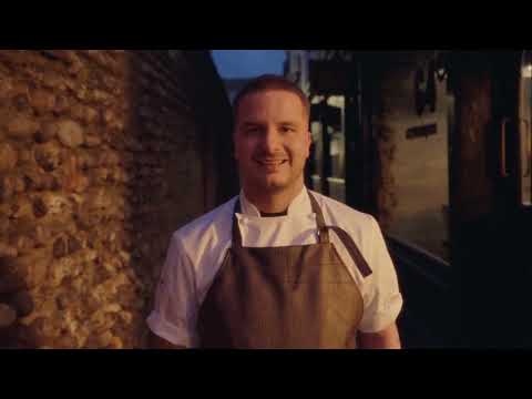 SUSSEX SHOWCASE: DAY 1 | 64 Degrees in Brighton