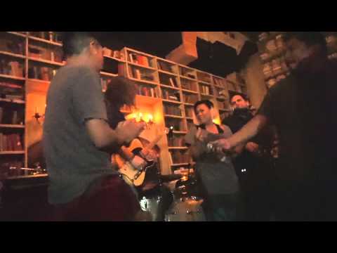 The Basco Bros. - I Love Los Angeles (Live Performance)
