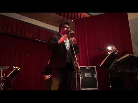 Rainer bollström. Mä rytmisi tunnen