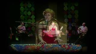 Água e Vinho (Egberto Gismonti / Geraldo E. Carneiro) "XaxAdOs e PerDidOs" com Simone Rasslan