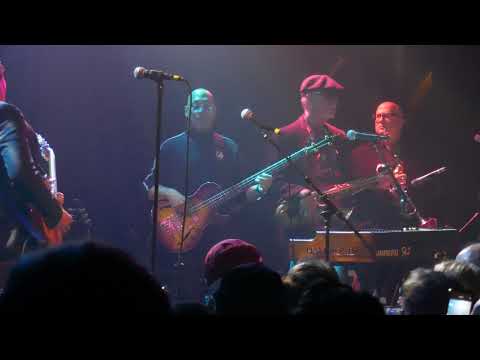 Joe Bonamassa at Billy Gibbons' Birthday Bash - Live at the Troubadour, Los Angeles 16Dec21
