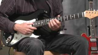 Video thumbnail for Fender 1962 Stratocaster Reissue Japan review by John Heussenstamm