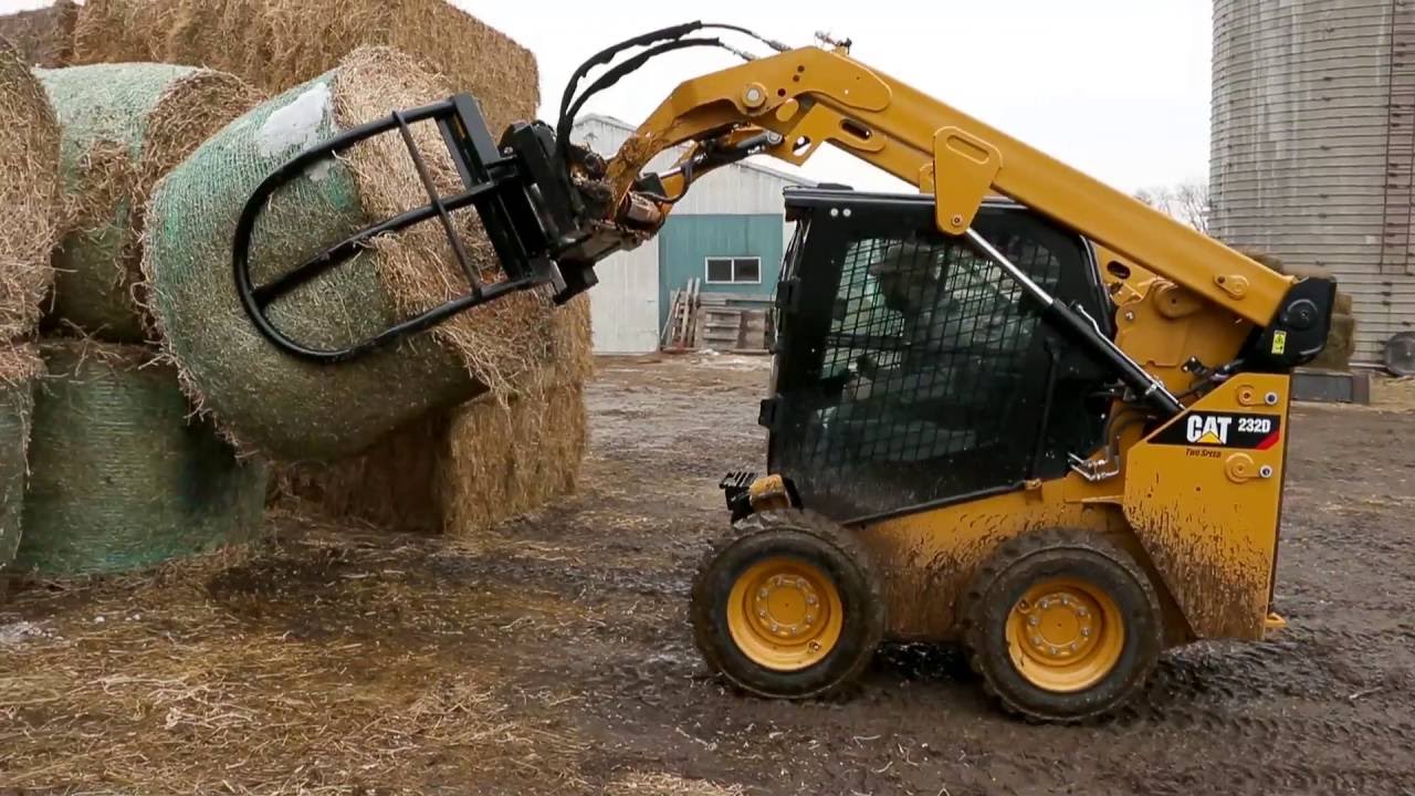 Cat® Bale Grab at Work