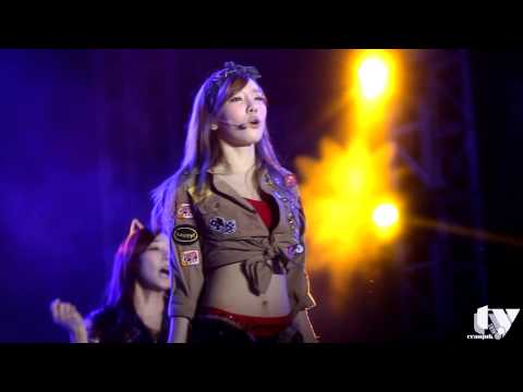 [FanCam] SNSD - TaeYeon "I got a boy" 2013/01/19