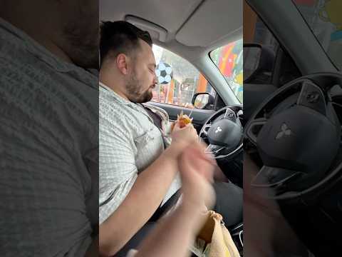 POV: Du bestellst einen Mc Flurry mit Alles😁 #lustigevideos #mcdonalds #mcflurry #food #mcdrive